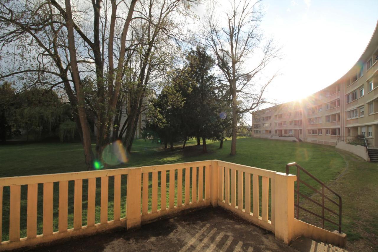 Derniere Reservations Avant Indisponibilite En Septembre Pour 12 Mois, Illimites Jacuzzi Spa Bain A Remous Interieur, Sauna Interieur, Parking Reserve, Vue Et Acces Parc, Prestations Uniques, 1Er Etage コルベイユ・エソンヌ エクステリア 写真