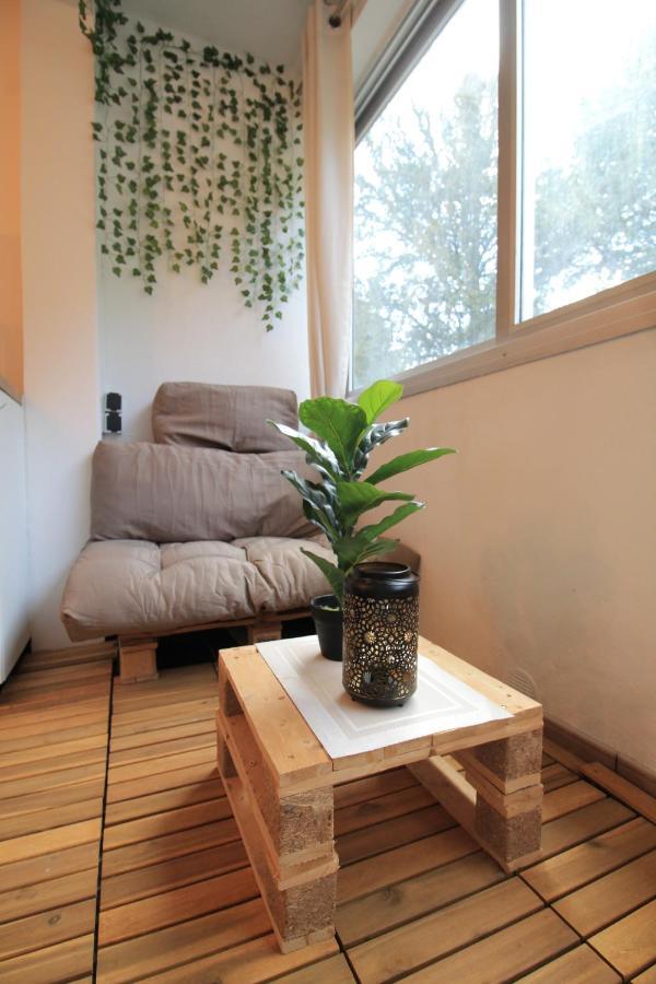 Derniere Reservations Avant Indisponibilite En Septembre Pour 12 Mois, Illimites Jacuzzi Spa Bain A Remous Interieur, Sauna Interieur, Parking Reserve, Vue Et Acces Parc, Prestations Uniques, 1Er Etage コルベイユ・エソンヌ エクステリア 写真