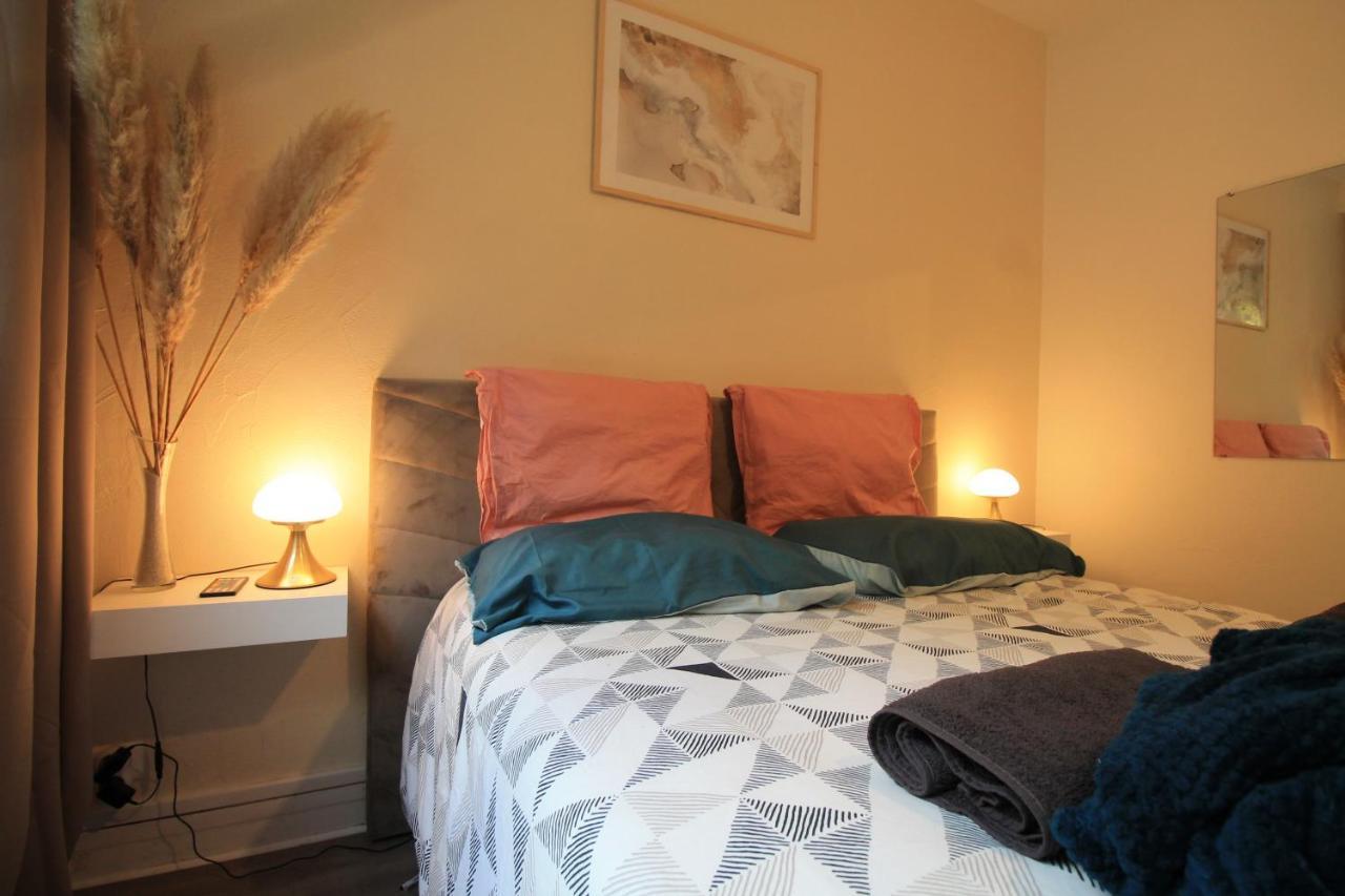 Derniere Reservations Avant Indisponibilite En Septembre Pour 12 Mois, Illimites Jacuzzi Spa Bain A Remous Interieur, Sauna Interieur, Parking Reserve, Vue Et Acces Parc, Prestations Uniques, 1Er Etage コルベイユ・エソンヌ エクステリア 写真